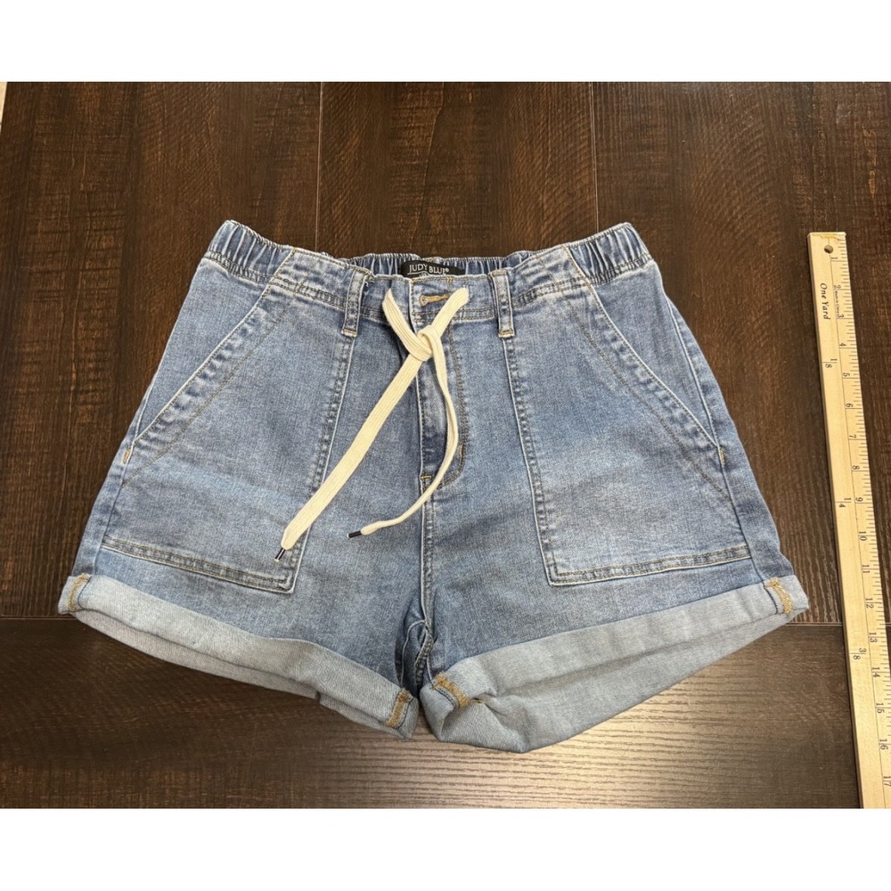 Judy Blue Cuffed Denim Shorts Size Large